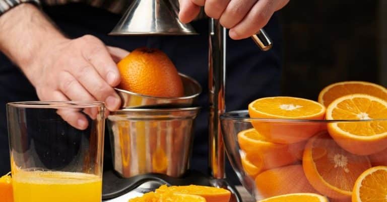 Does Orange Juice Go Bad Or Expire How To Tell Fitibility